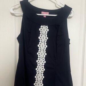 Lilly Pulitzer Navy/White Lace Trim Sleeveless Side-Zip Top